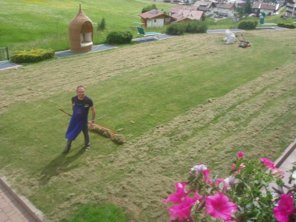 Garni La Majon Hotel Selva di Val Gardena Bagian luar foto