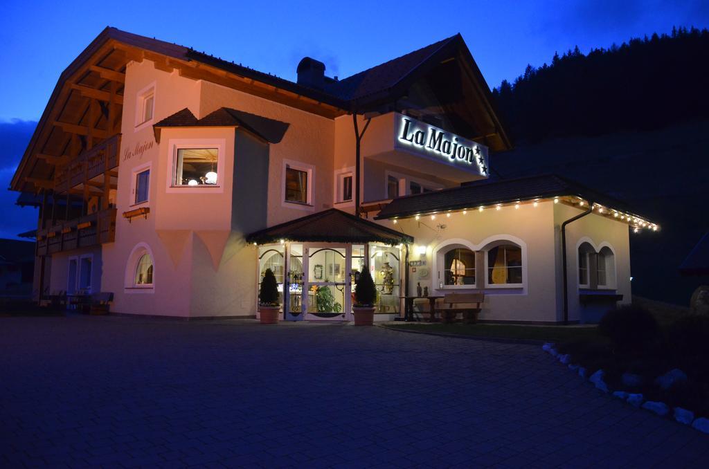 Garni La Majon Hotel Selva di Val Gardena Bagian luar foto