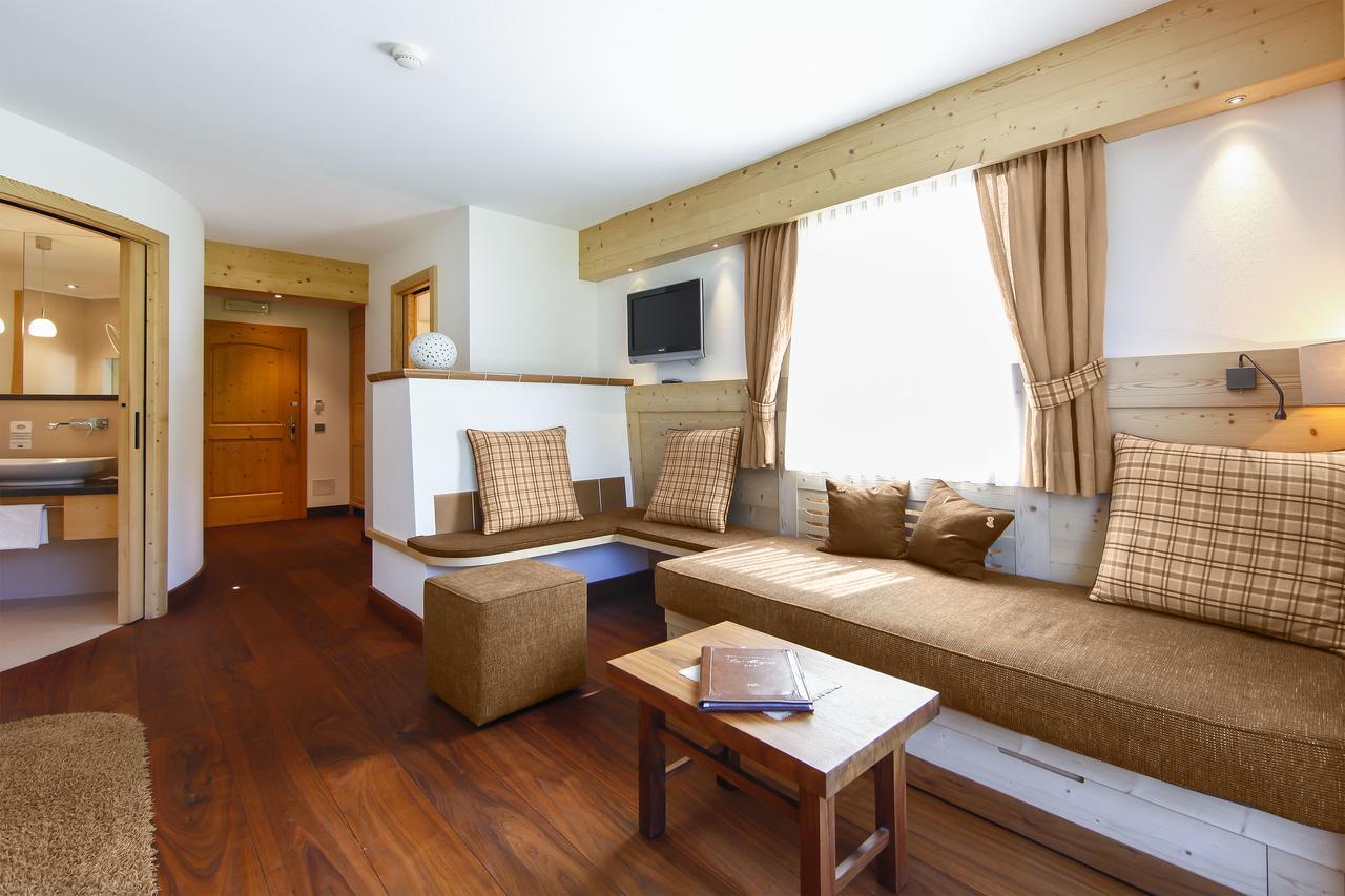 Garni La Majon Hotel Selva di Val Gardena Bagian luar foto